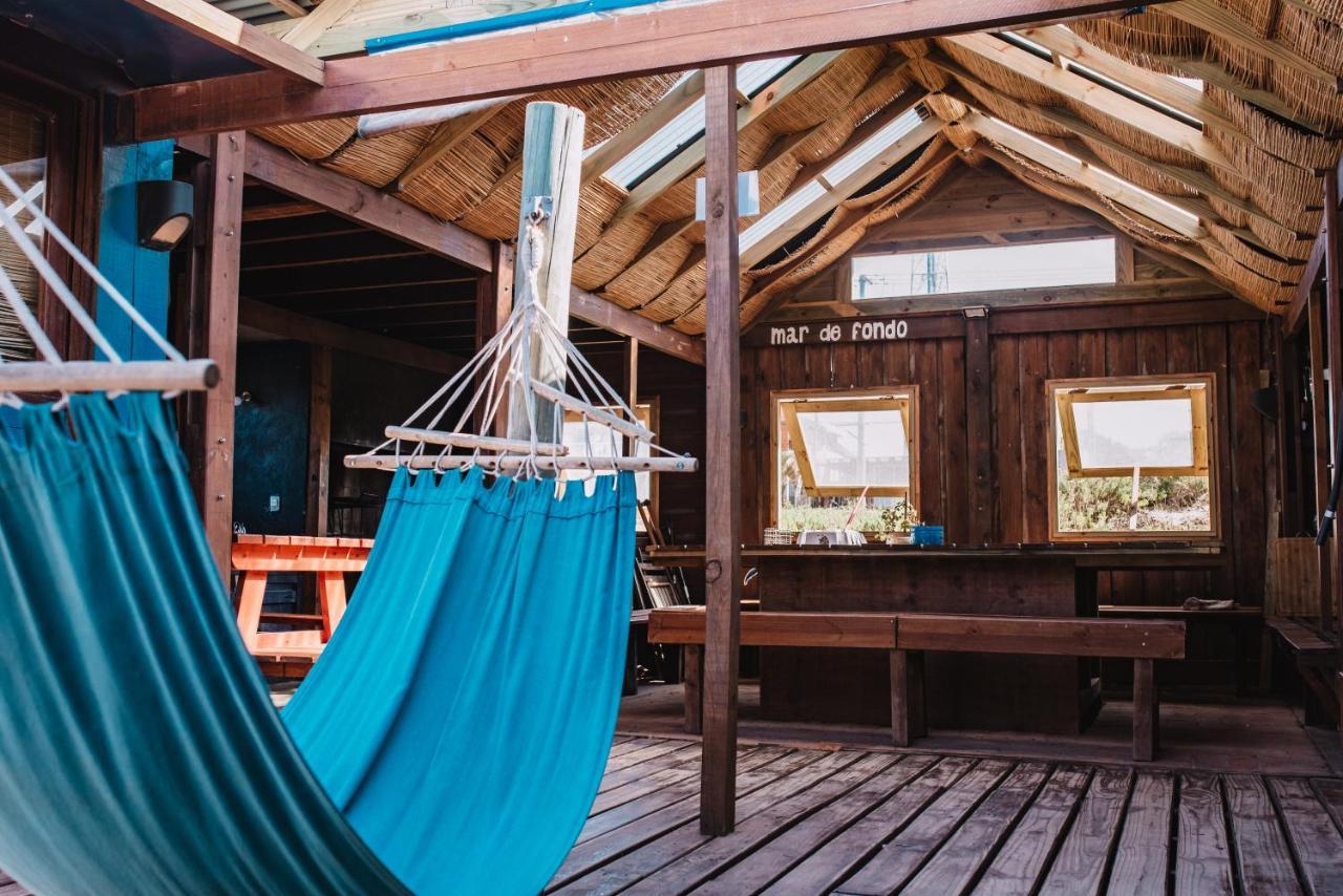 Mar De Fondo Hostel Punta Del Diablo Exteriör bild
