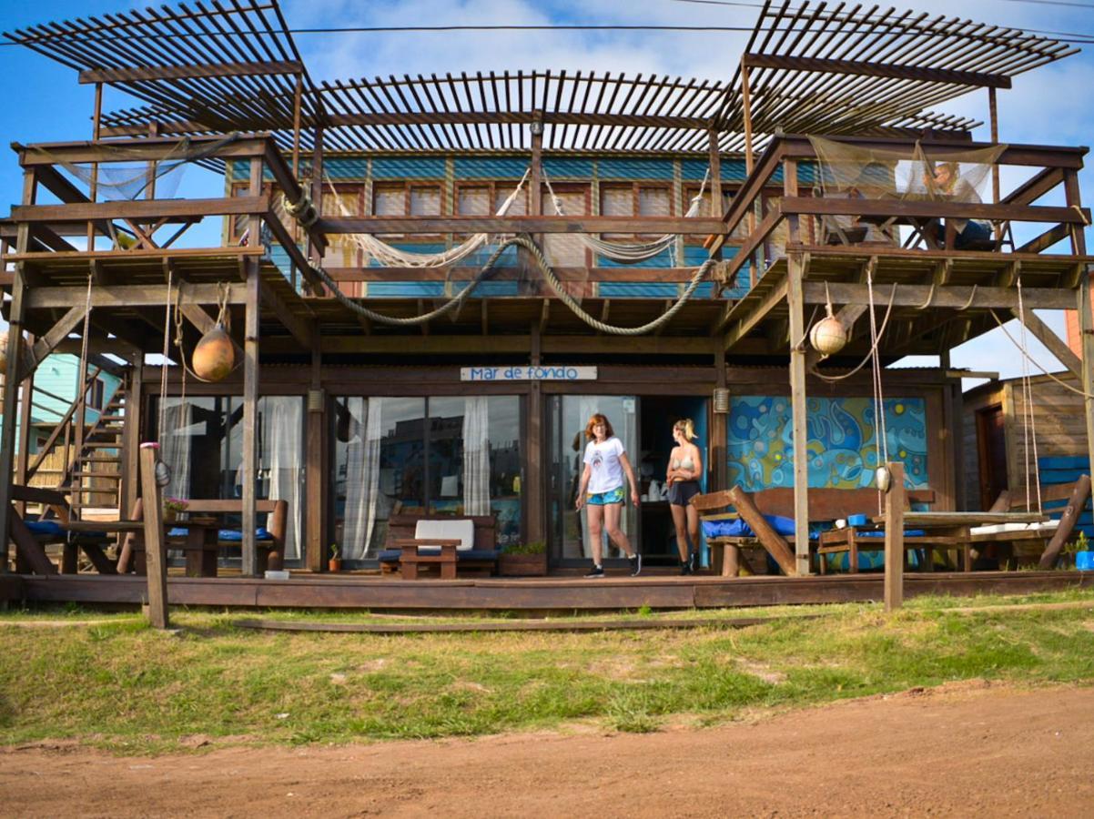 Mar De Fondo Hostel Punta Del Diablo Exteriör bild